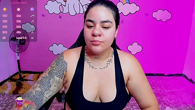 Sharon hils online show from March 11, 3:06 pm