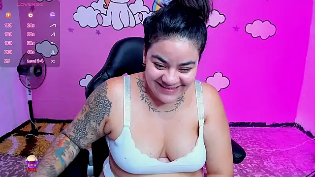 Sharon hils online show from March 10, 2:54 pm