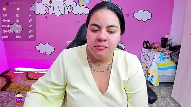 Sharon hils online show from February 19, 4:37 pm