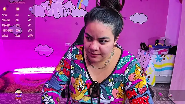 Sharon hils online show from February 13, 1:11 pm