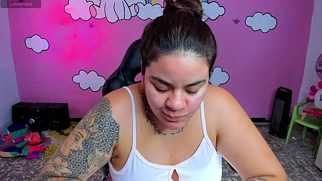 Sharon hils online show from April 15, 6:01 pm