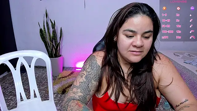 Snapshot of Sharon_hils chatting on May 26, 10:30 pm Sharon hils online show from May 26, 10:30 pm