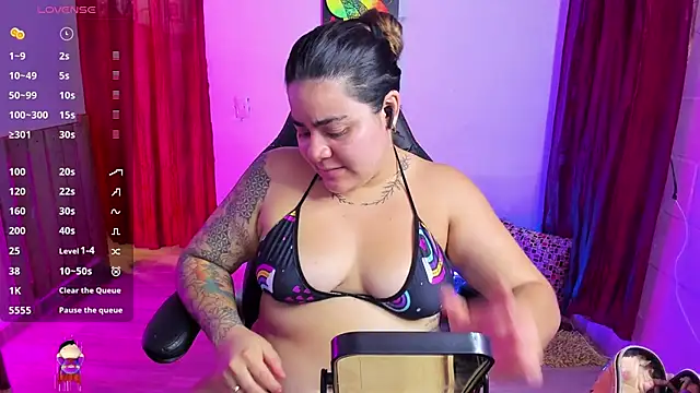 Sharon hils online show from January 13, 7:10 pm