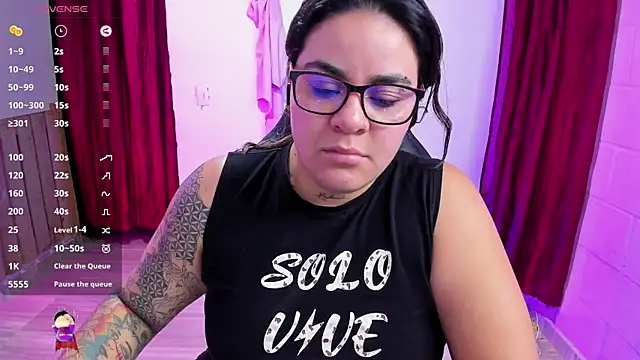 Sharon hils online show from January 9, 8:55 pm