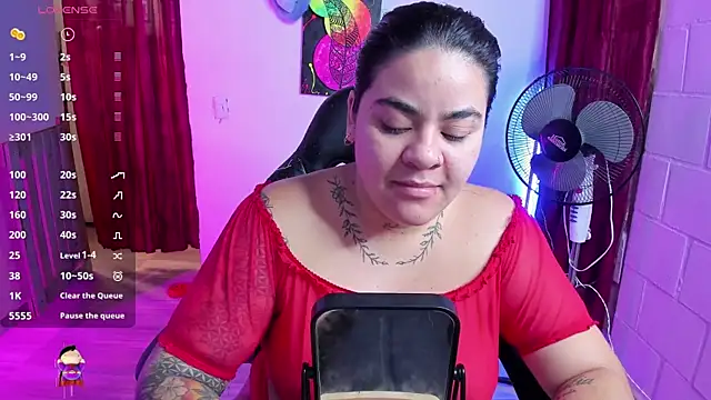 Sharon hils online show from February 9, 3:23 pm