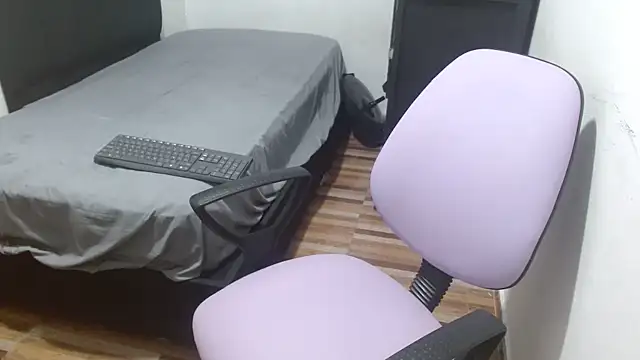 charlotte slut online show from July 16, 9:34 pm