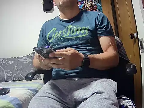 Snapshot of Ponpeo chatting on June 16, 3:06 am Ponpeo online show from June 16, 3:06 am