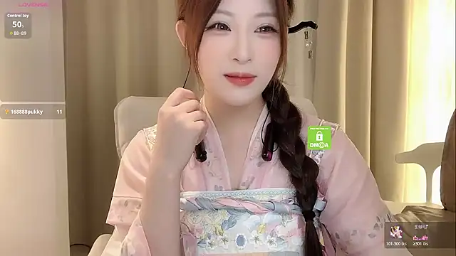 zhuzhu-520- online show from December 5, 3:43 pm