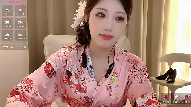 Snapshot of zhuzhu-520- chatting on October 6, 4:30 pm zhuzhu-520- online show from October 6, 4:30 pm