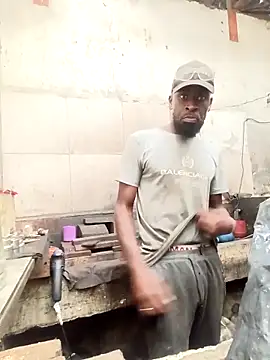 Snapshot of Yairelnegro chatting on November 13, 7:07 pm Yairelnegro online show from November 13, 7:07 pm