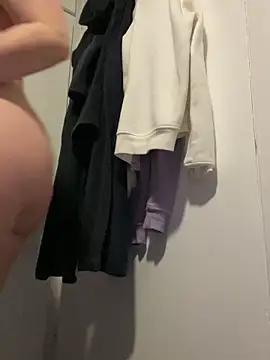 goddessbigbum online show from October 31, 12:40 am