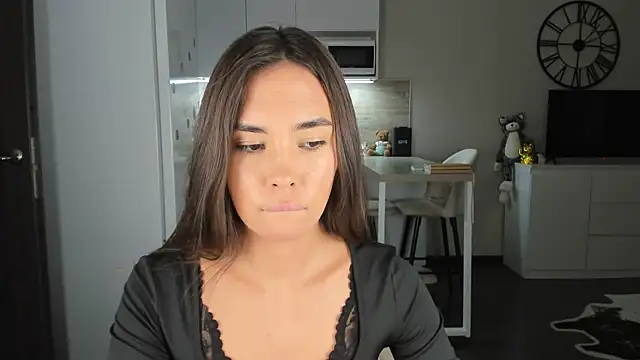 nilliluv online show from November 28, 6:52 pm