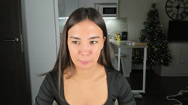 nilliluv online show from December 5, 8:28 pm