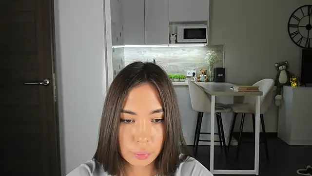 nilliluv online show from November 2, 9:31 pm