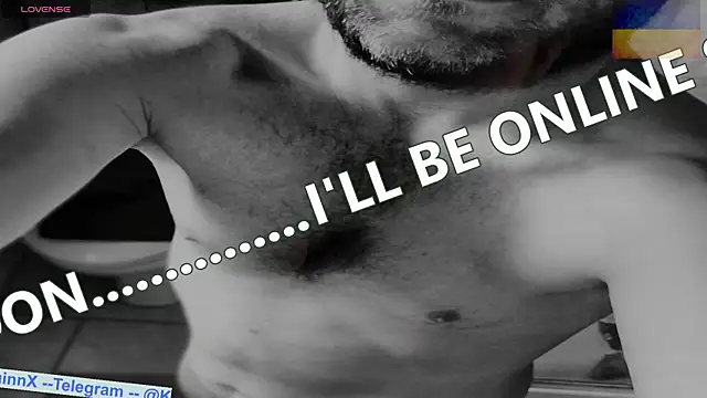 mr-k-quinn-x online show from May 12, 6:14 pm