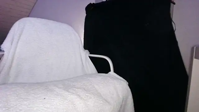 mr-k-quinn-x online show from December 8, 10:14 pm