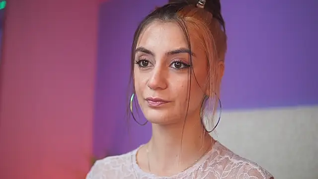 SabrinaHope online show from November 10, 9:42 pm