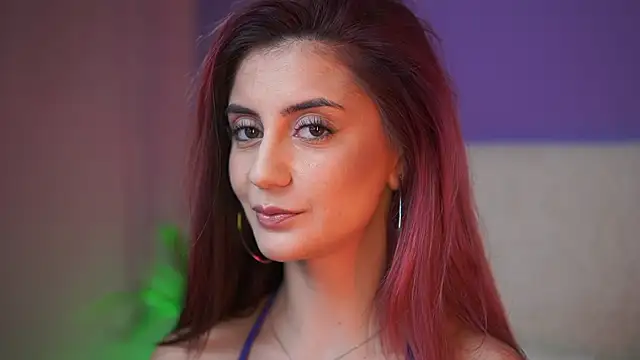 Snapshot of SabrinaHope chatting on June 29, 9:03 pm SabrinaHope online show from June 29, 9:03 pm