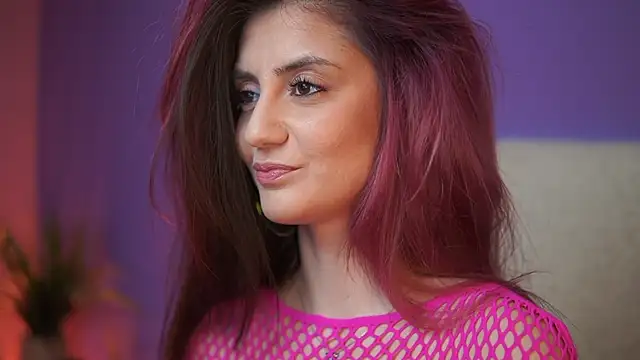 Snapshot of SabrinaHope chatting on May 16, 9:03 pm SabrinaHope online show from May 16, 9:03 pm