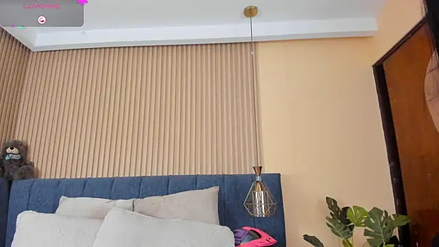 Snapshot of kathecute__ chatting on September 9, 1:38 am kathecute online show from September 9, 1:38 am