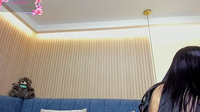 kathecute   online show from April 8, 1:40 am