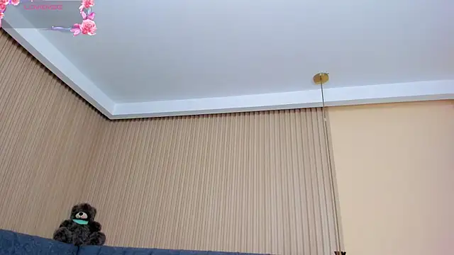 kathecute   online show from December 23, 1:38 am