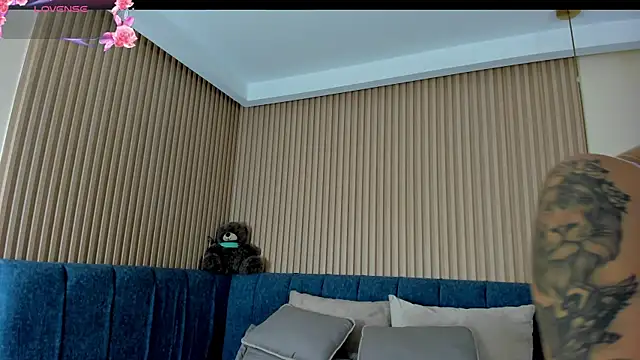 kathecute   online show from May 1, 1:54 am