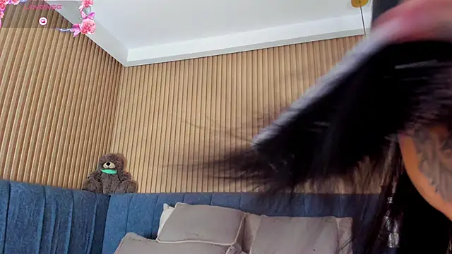 kathecute   online show from January 18, 1:42 am