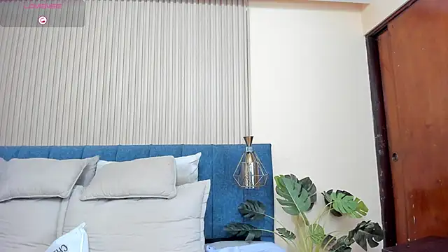 kathecute   online show from March 21, 1:51 am