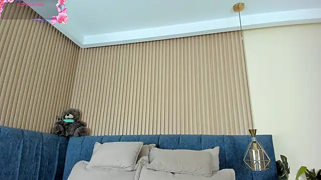 kathecute   online show from May 6, 1:42 am