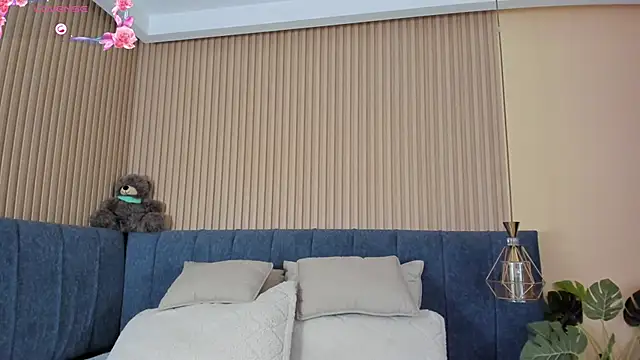 Snapshot of kathecute__ chatting on November 20, 1:39 am kathecute online show from November 20, 1:39 am