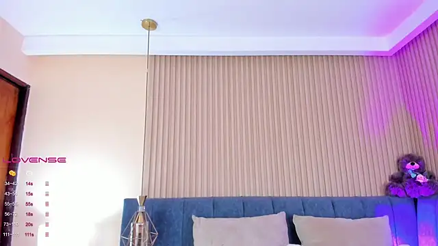 Snapshot of kathecute__ chatting on March 2, 1:47 am kathecute online show from March 2, 1:47 am