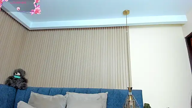 kathecute   online show from May 20, 1:46 am