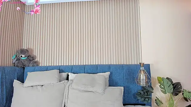 kathecute   online show from March 4, 1:46 am