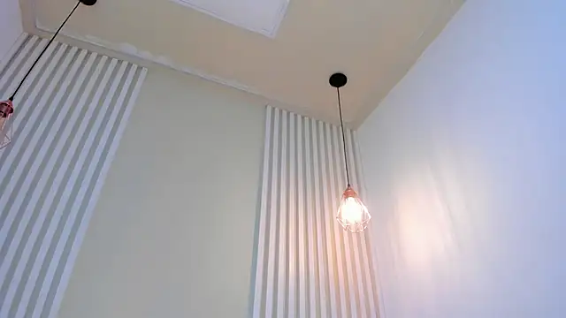 Snapshot of annawelk_ chatting on March 5, 11:06 am annawelk online show from March 5, 11:06 am