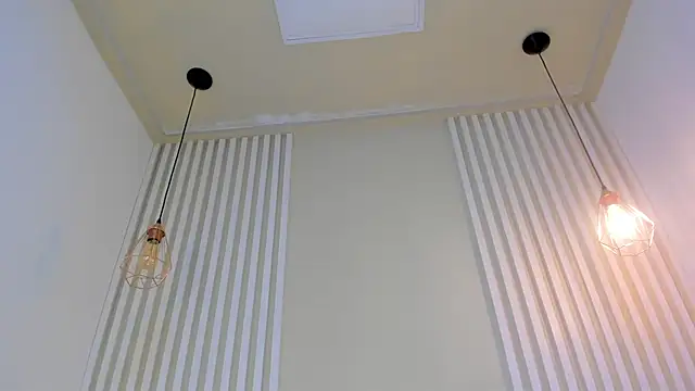 Snapshot of annawelk_ chatting on February 19, 12:44 pm annawelk online show from February 19, 12:44 pm