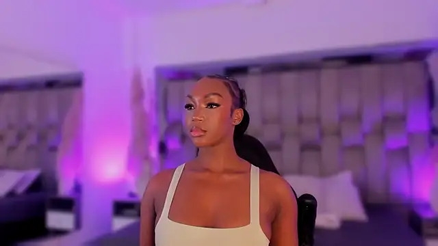 ChaynnaCooper online show from February 11, 4:34 am