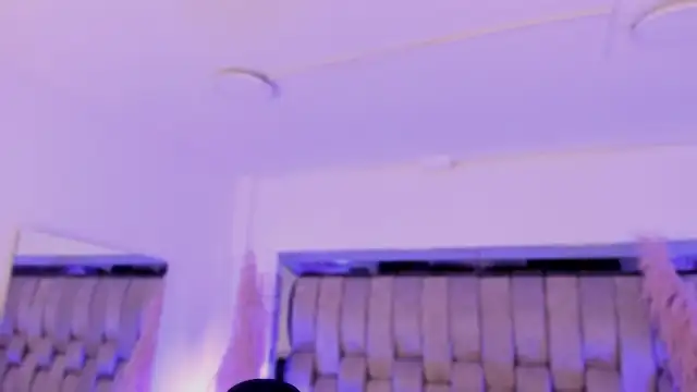 ChaynnaCooper online show from February 16, 4:55 am