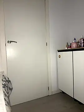 mint melissaaa online show from September 19, 10:03 pm