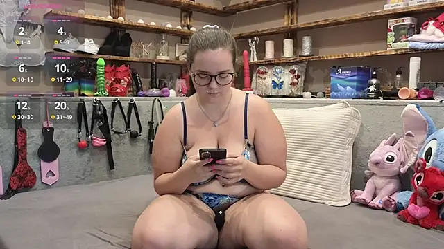 Snapshot of Kimberly-Caprice chatting on September 13, 6:02 am Kimberly-Caprice online show from September 13, 6:02 am