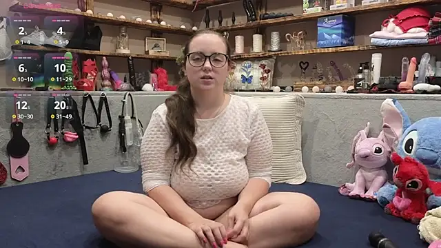 Snapshot of Kimberly-Caprice chatting on September 15, 6:52 pm Kimberly-Caprice online show from September 15, 6:52 pm
