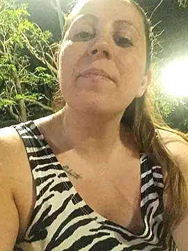 SofiEstevez online show from November 27, 12:00 am