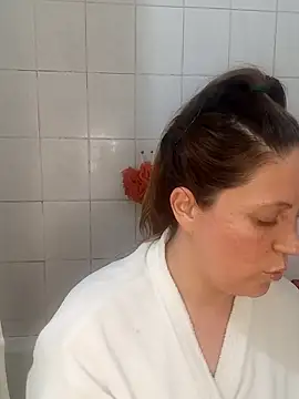 SofiEstevez online show from October 17, 11:17 pm