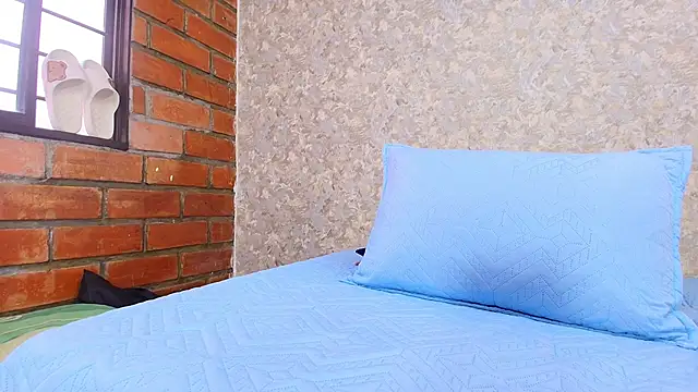 Snapshot of nicol_f chatting on October 29, 7:13 pm nicol f online show from October 29, 7:13 pm