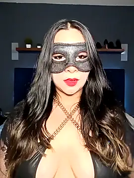 Snapshot of Ursa_sexy chatting on October 5, 5:53 am Ursa sexy online show from October 5, 5:53 am