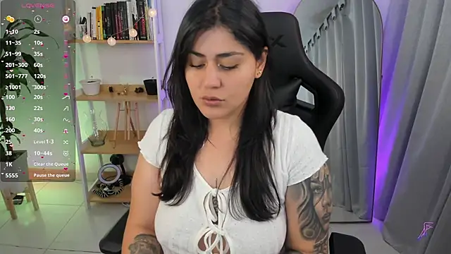 GretaX-X online show from December 23, 5:18 am