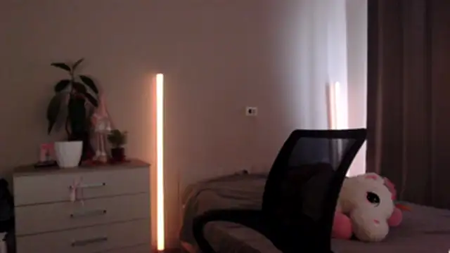 SarahSweetie online show from July 24, 12:23 pm