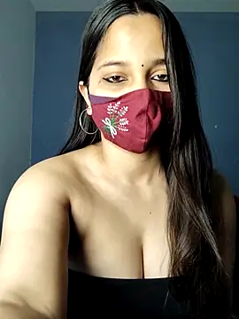 Varnika aarora online show from February 18, 5:09 am