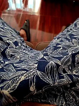 Snapshot of duromelopones chatting on December 16, 2:54 pm duromelopones online show from December 16, 2:54 pm