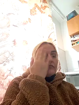 Snapshot of Malichkaanna30 chatting on October 29, 8:35 am Malichkaanna30 online show from October 29, 8:35 am